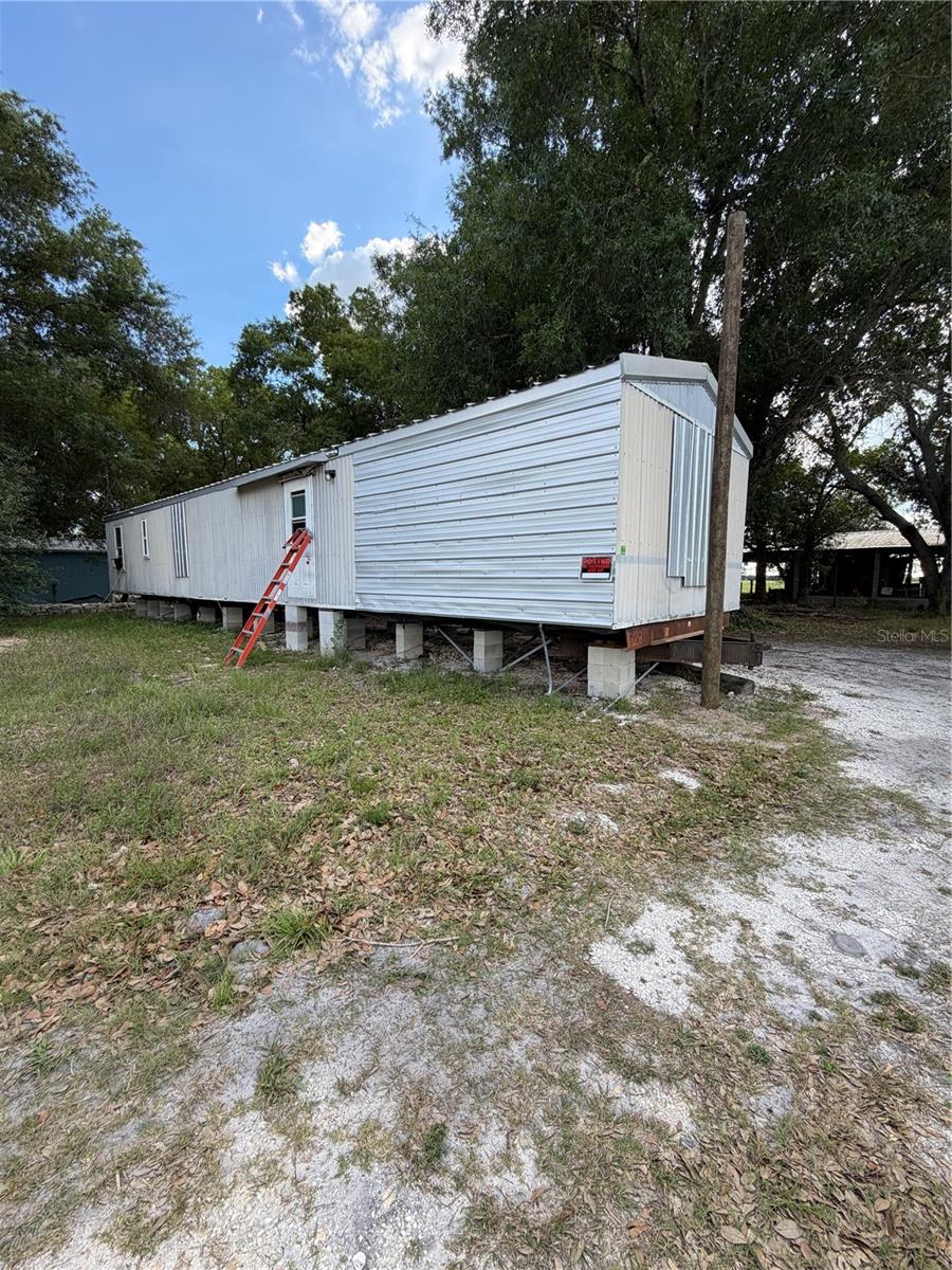 Image 2 of 19 For 1059 Sugar Babe Road