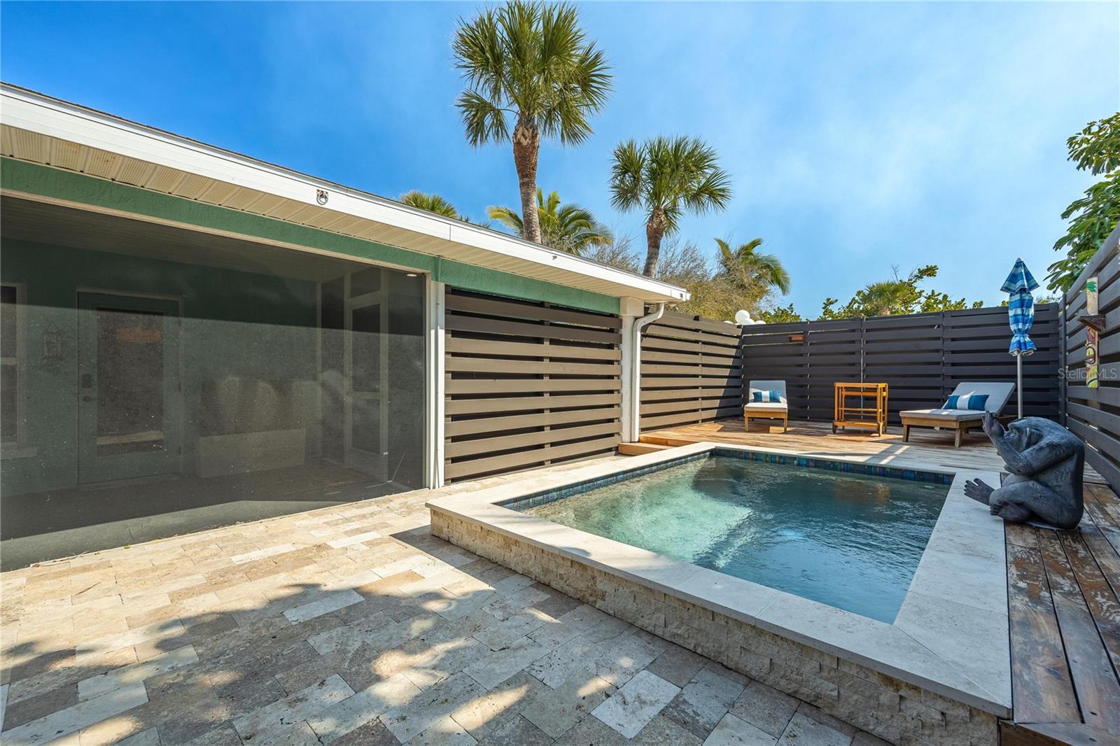 Image 16 of 99 For 2630 Beach Road