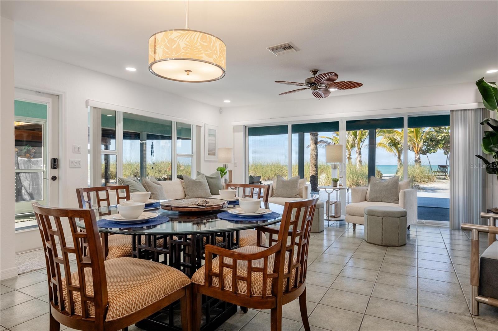 Image 30 of 99 For 2630 Beach Road