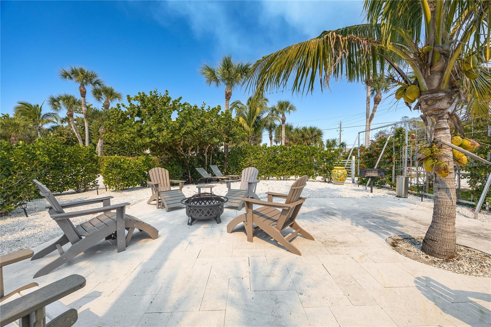 Image 73 of 99 For 2630 Beach Road