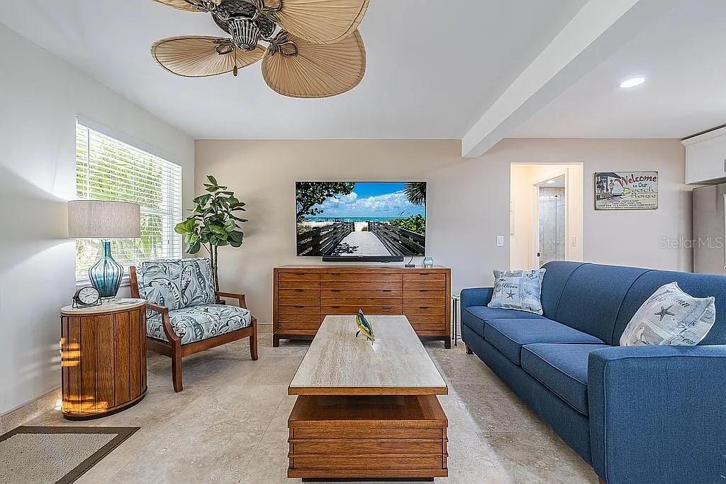 Image 91 of 99 For 2630 Beach Road