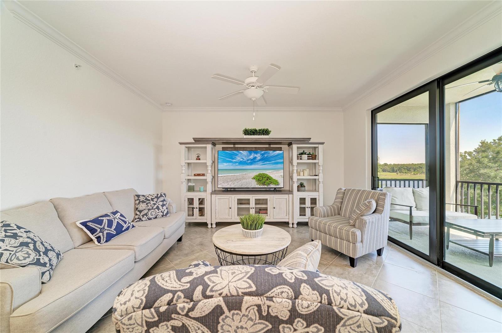 Image 10 of 71 For 17520 Gawthrop Drive 202