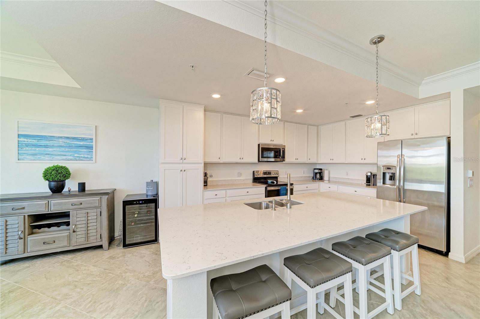 Image 14 of 71 For 17520 Gawthrop Drive 202