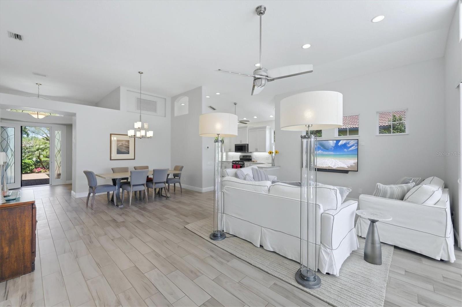 Image 7 of 29 For 7316 Saint Georges Way