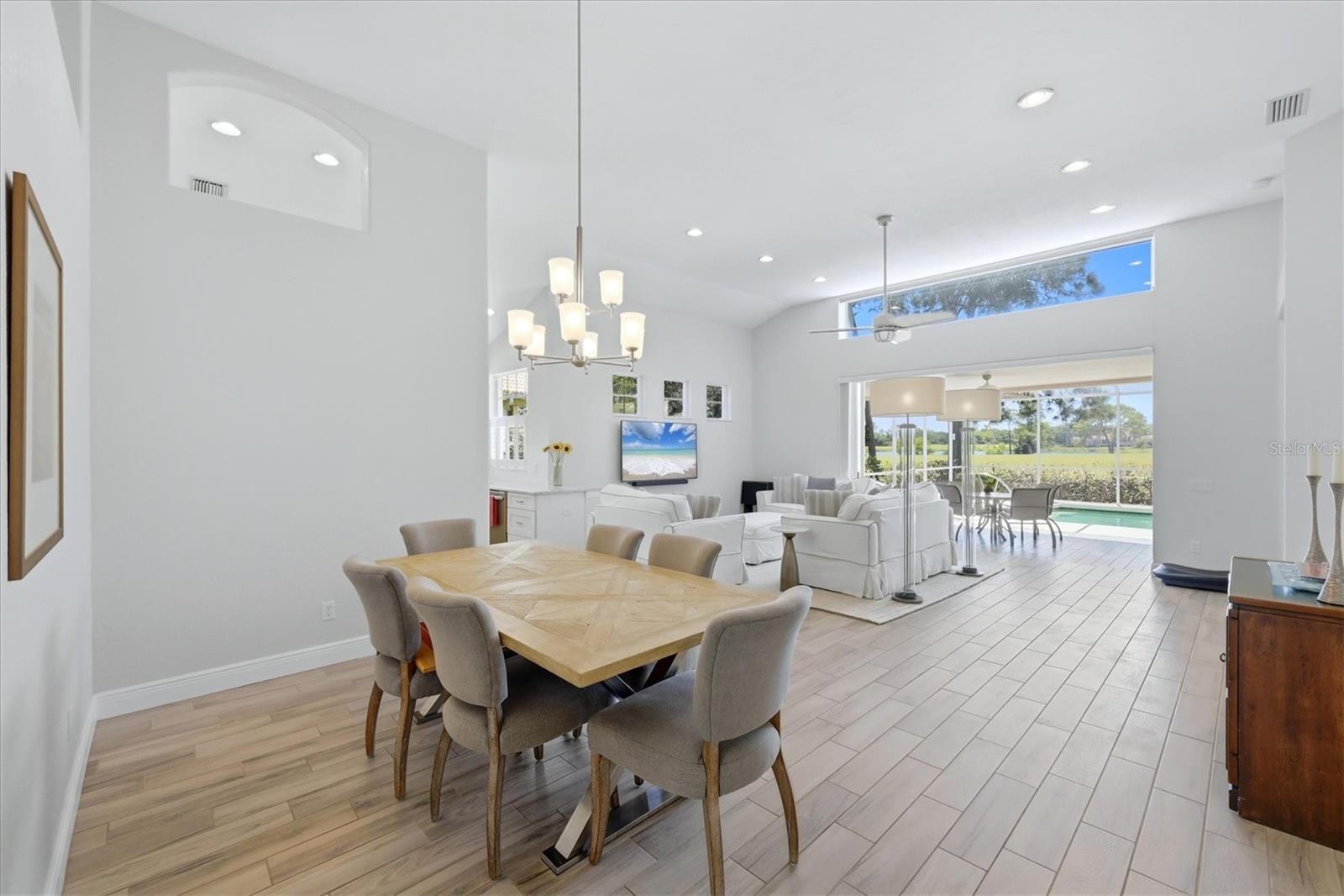 Image 9 of 29 For 7316 Saint Georges Way