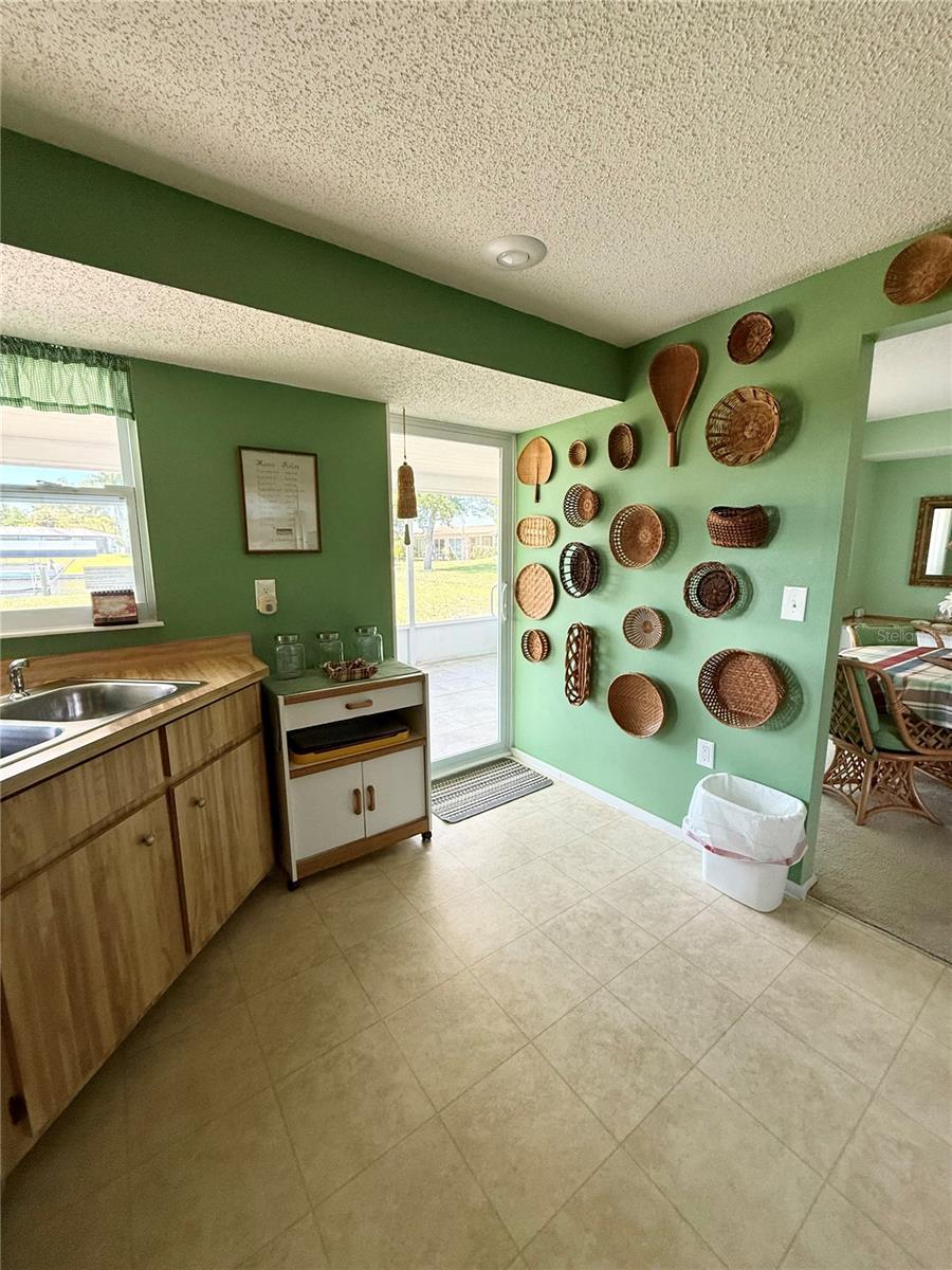 Image 11 of 39 For 12884 Bacchus Road