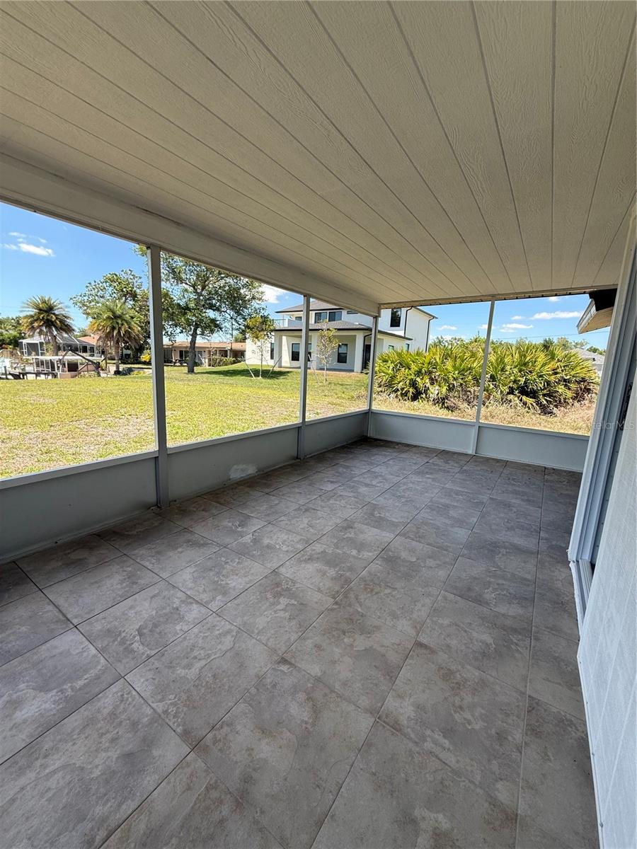 Image 12 of 39 For 12884 Bacchus Road