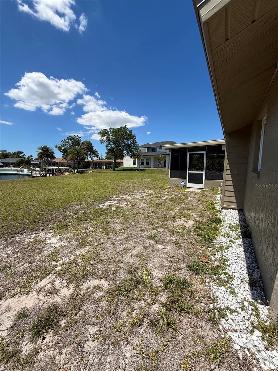 Image 15 of 39 For 12884 Bacchus Road