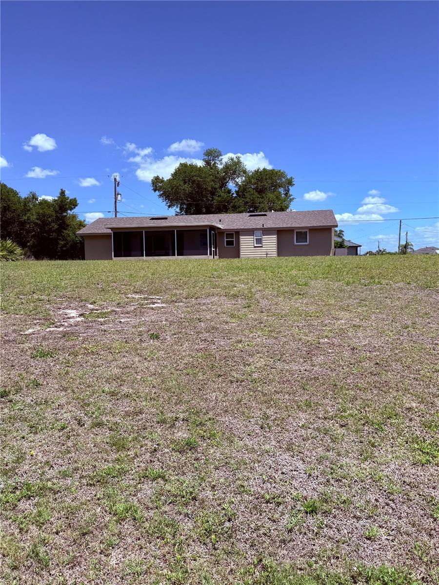 Image 21 of 39 For 12884 Bacchus Road