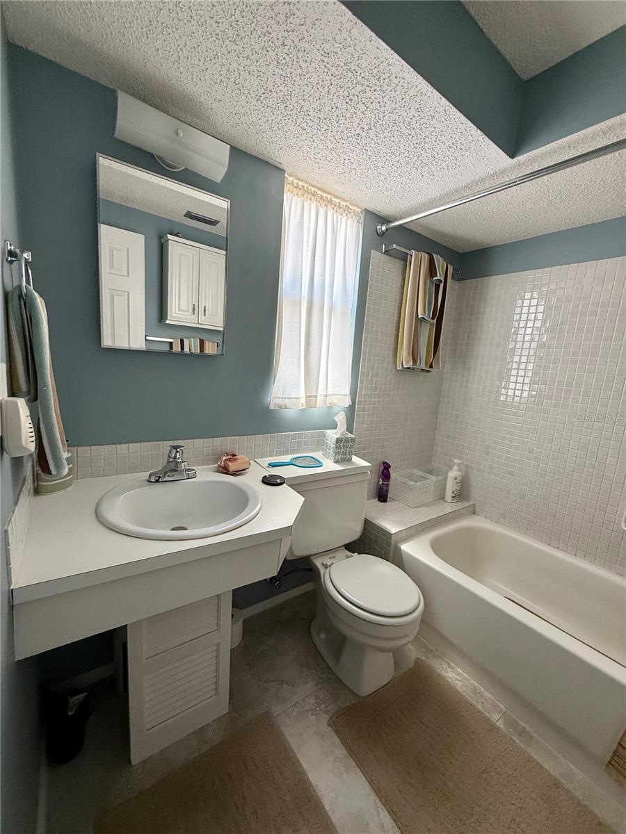 Image 37 of 39 For 12884 Bacchus Road