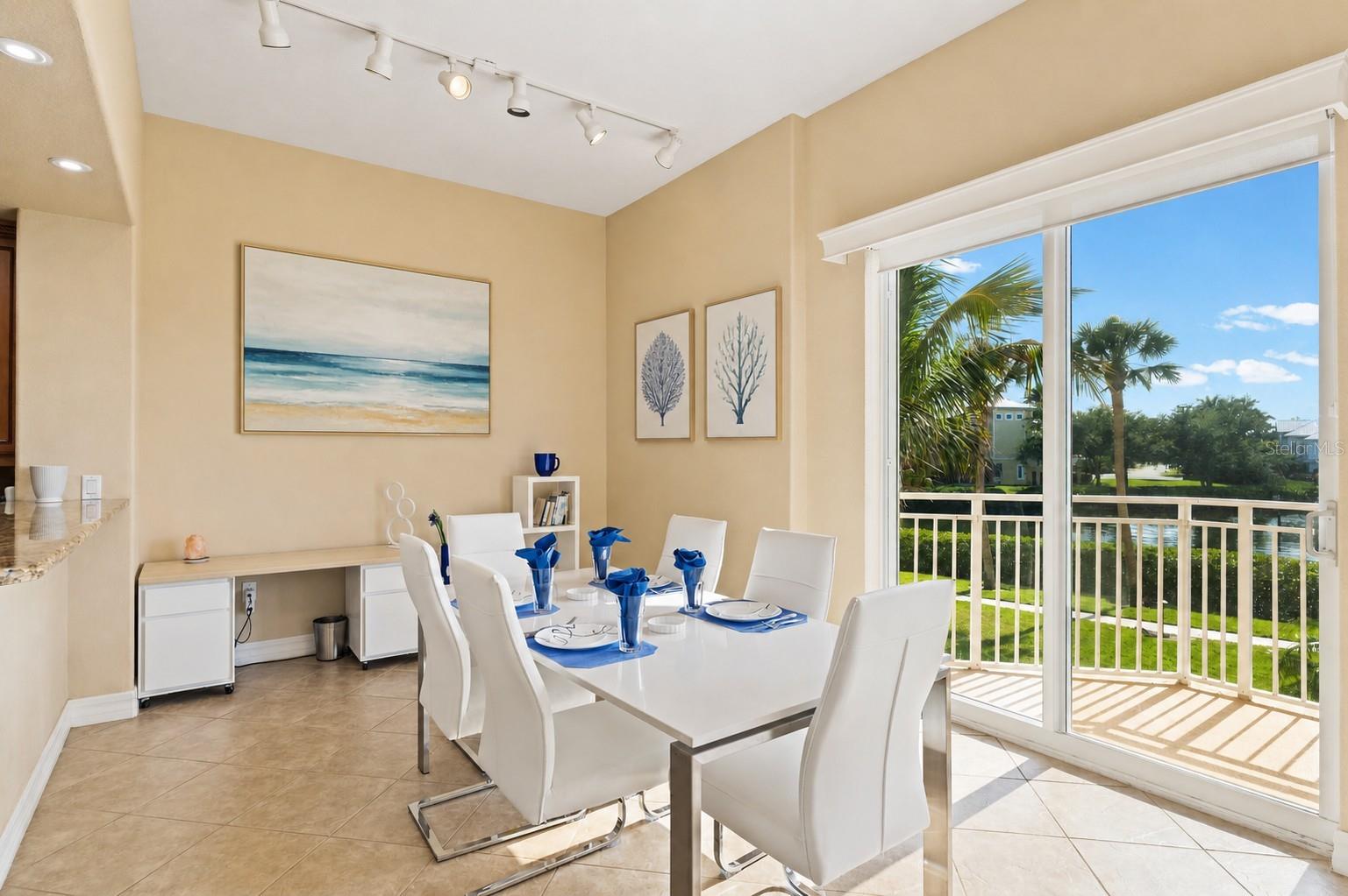 Image 33 of 83 For 6100 Jessie Harbor Drive 202
