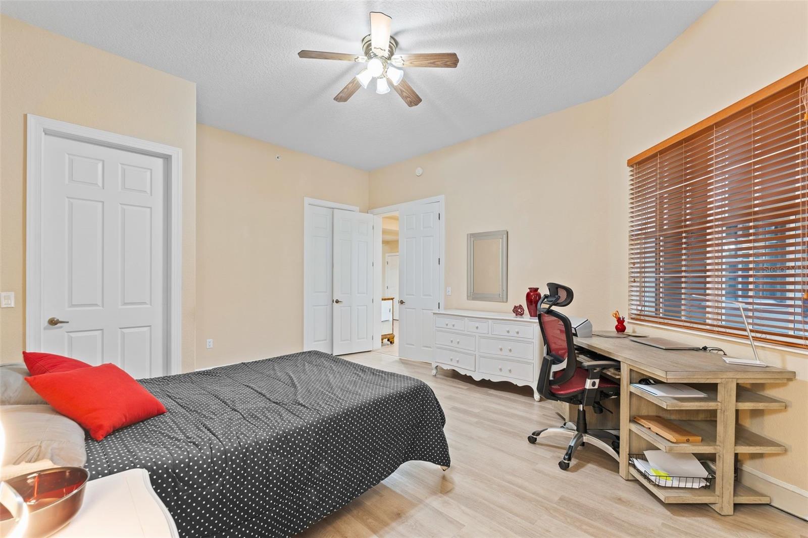Image 61 of 83 For 6100 Jessie Harbor Drive 202
