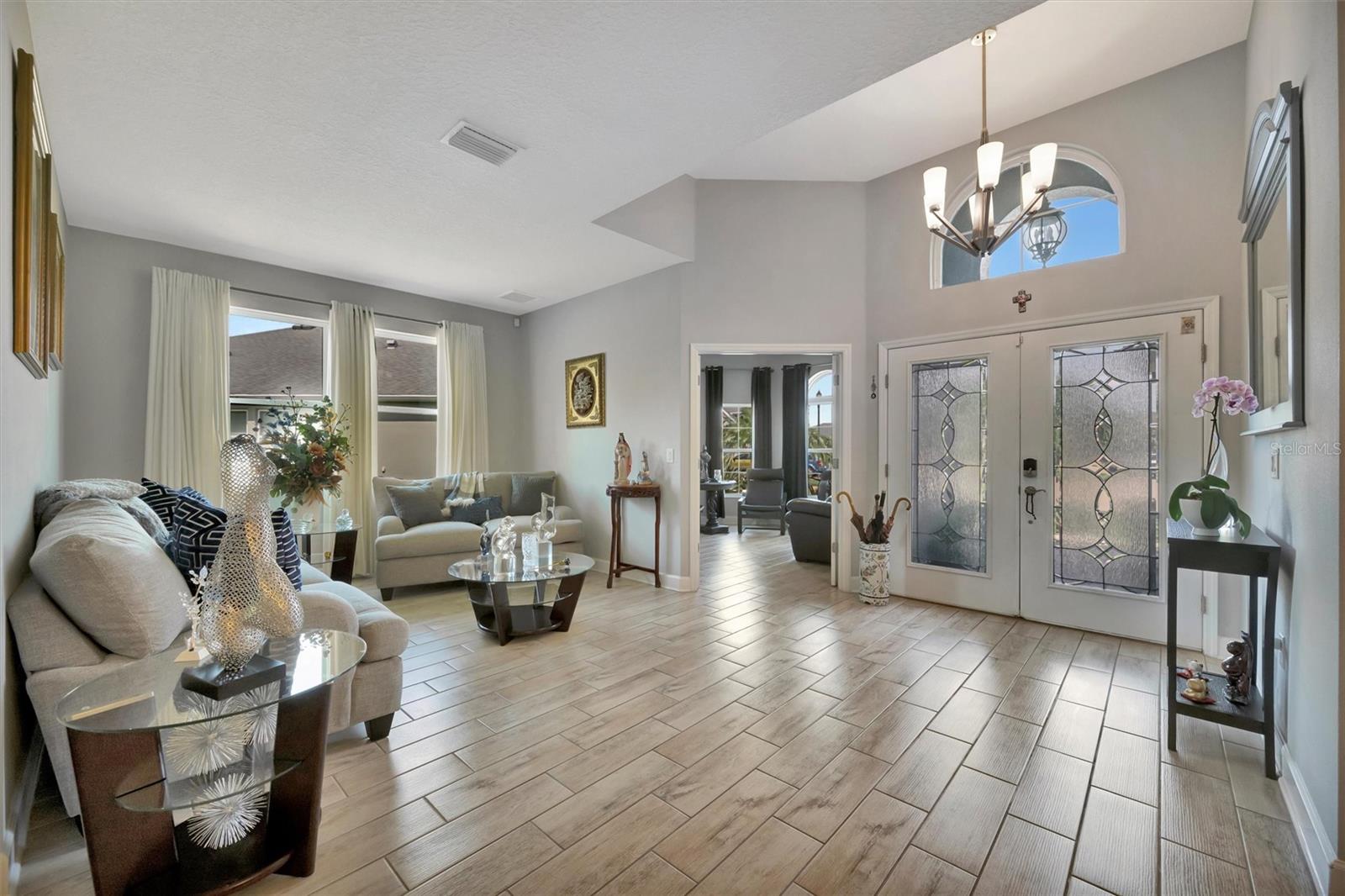 Image 10 of 64 For 5804 49th Court E