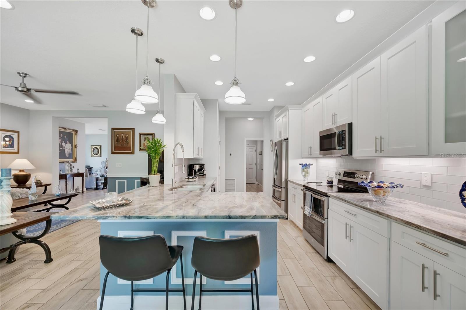 Image 17 of 64 For 5804 49th Court E