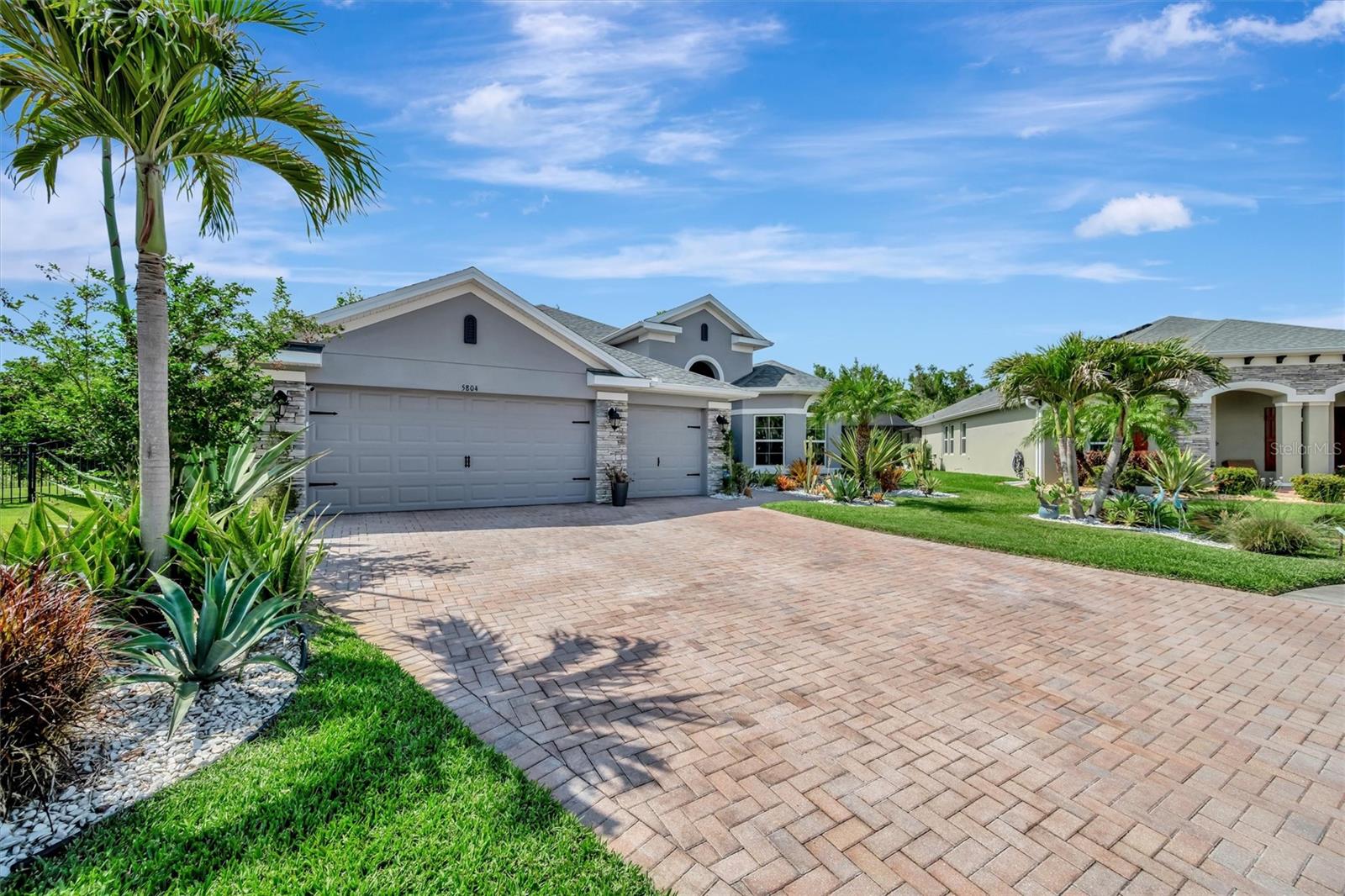 Image 3 of 64 For 5804 49th Court E