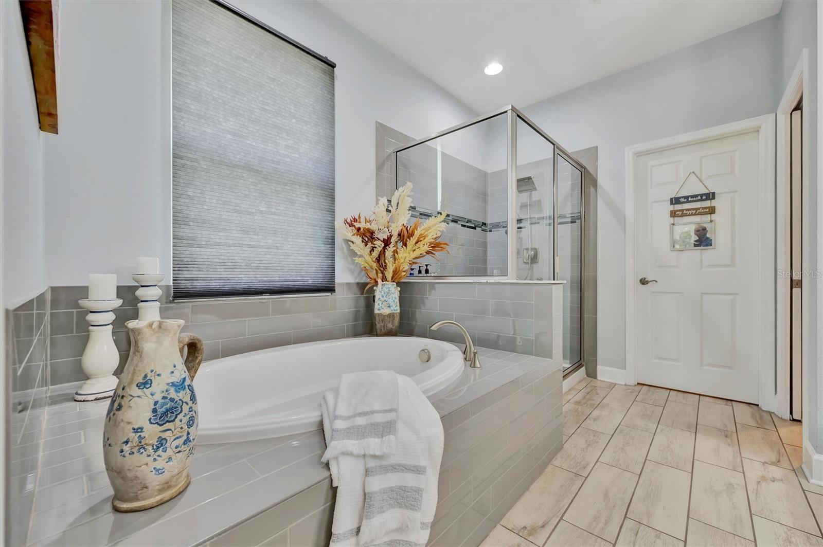 Image 36 of 64 For 5804 49th Court E