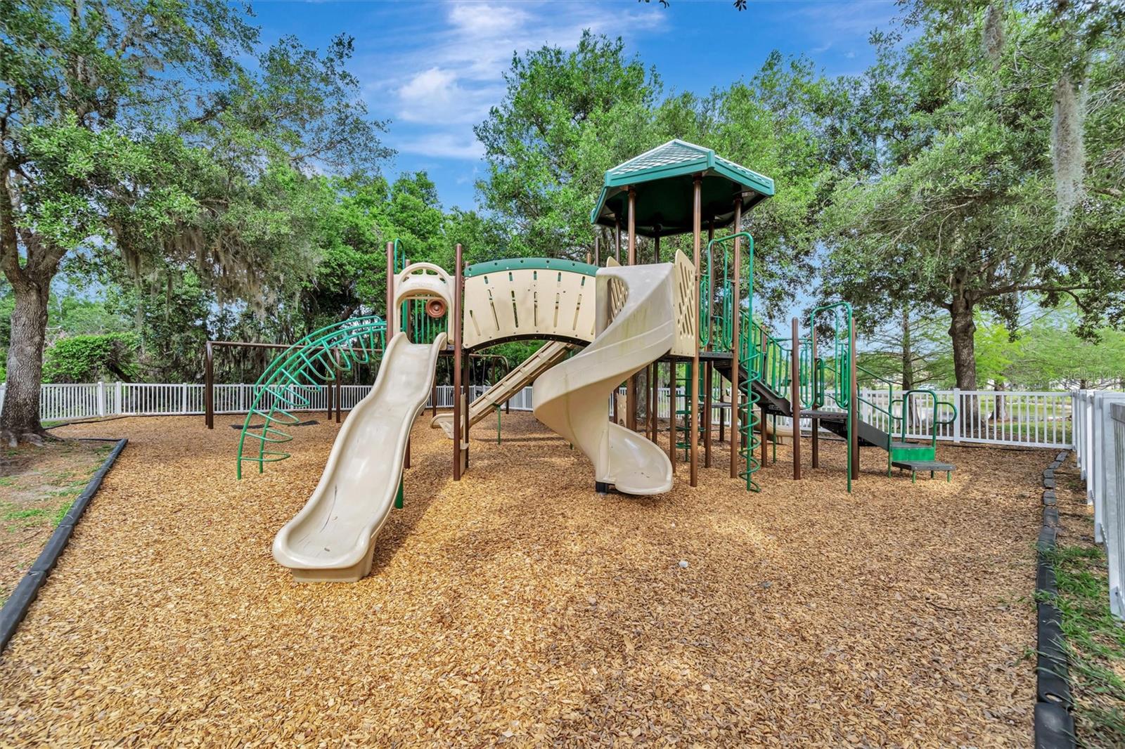 Image 58 of 64 For 5804 49th Court E