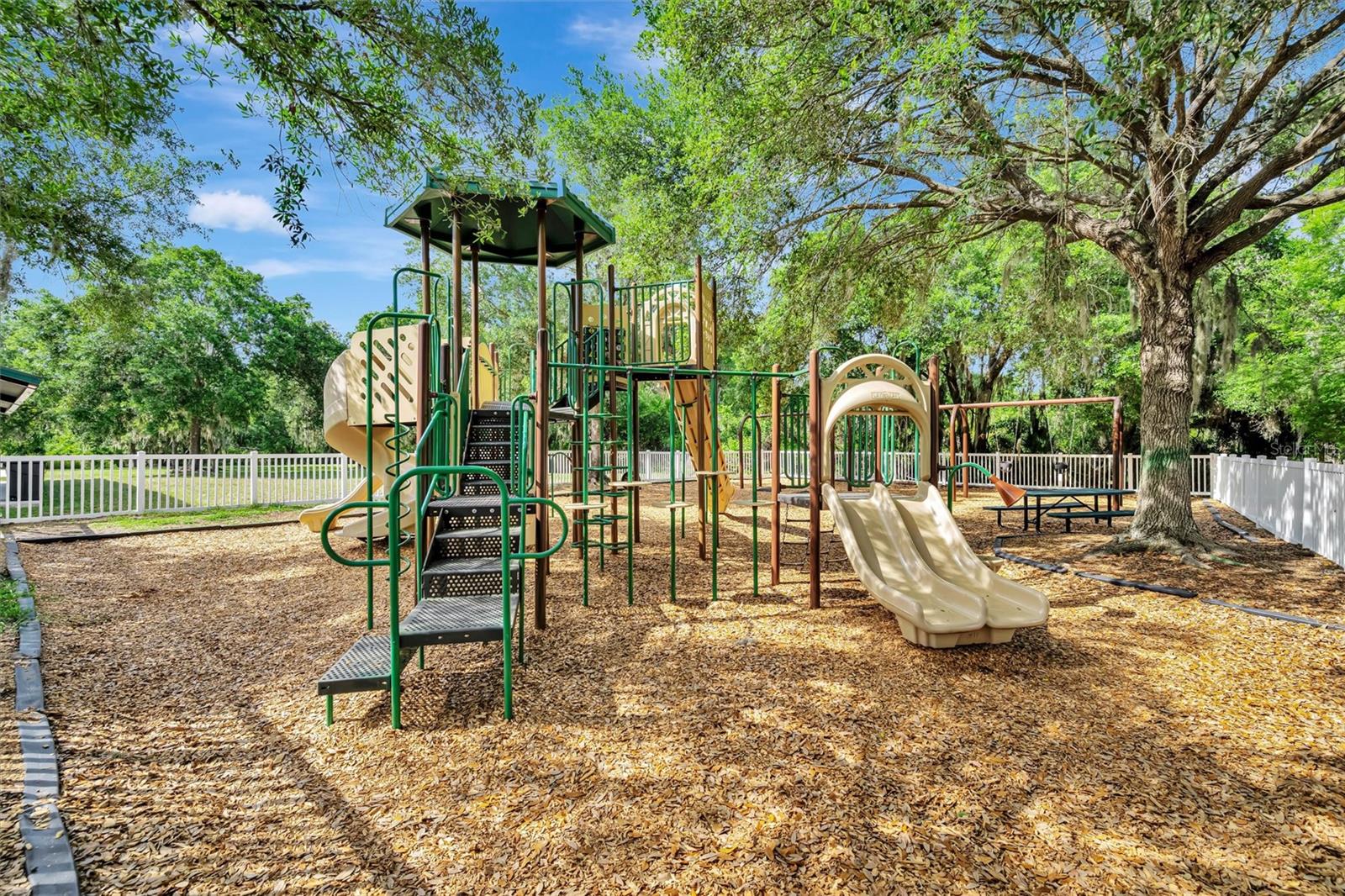 Image 59 of 64 For 5804 49th Court E