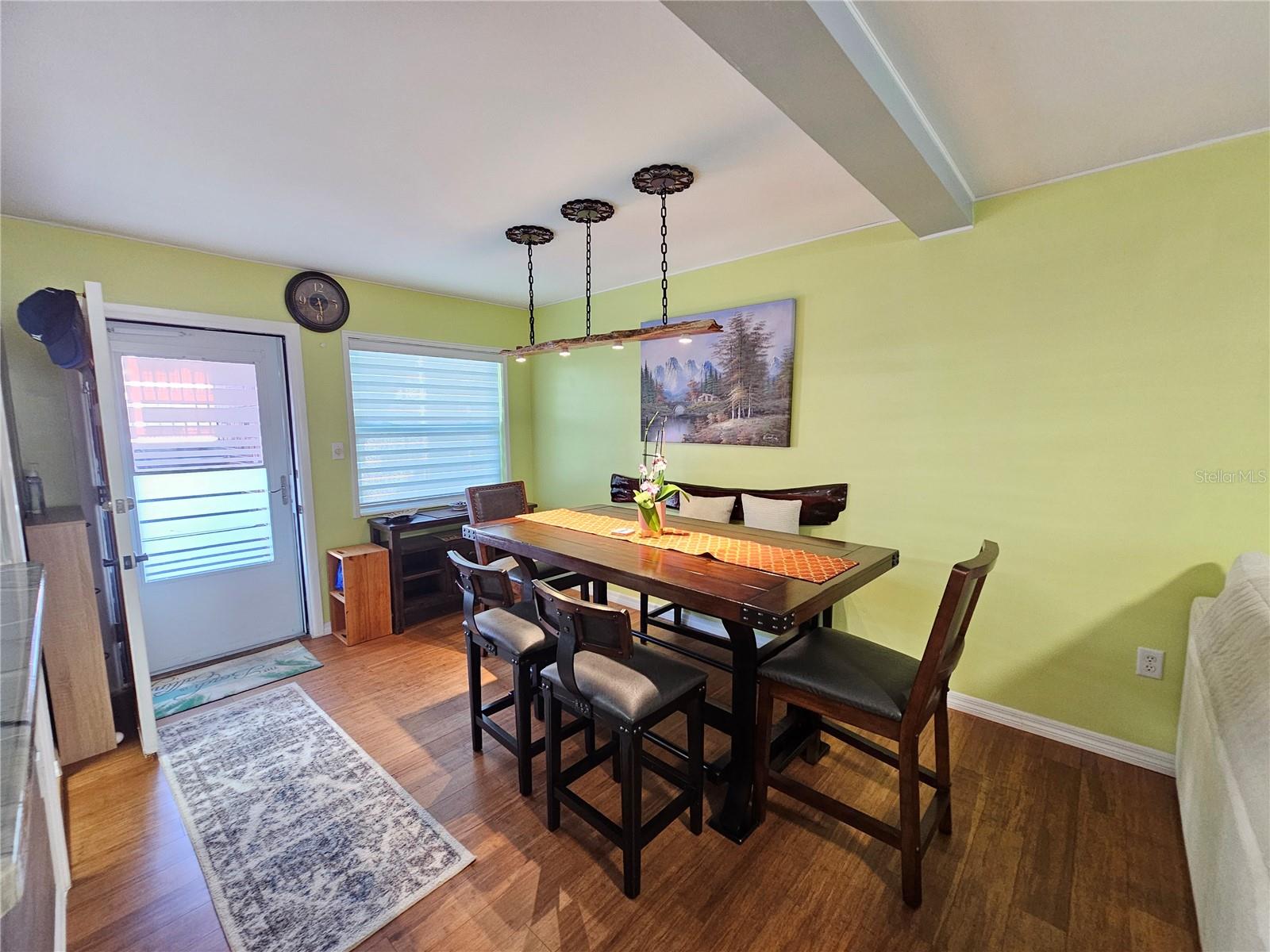 Image 4 of 17 For 5896 Palm Lane C27