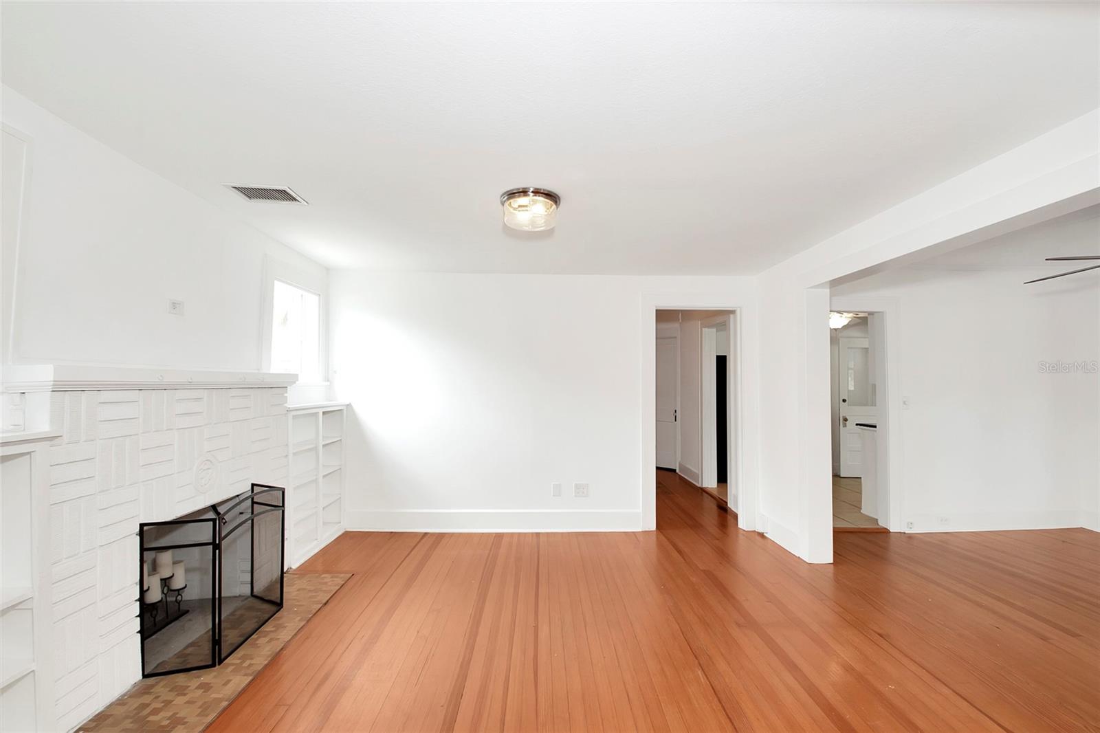 Image 9 of 11 For 1190 8th Street N