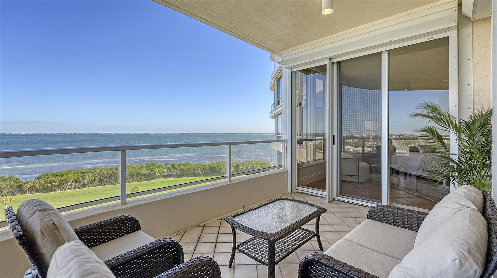 Image 22 of 75 For 3060 Grand Bay Boulevard 172