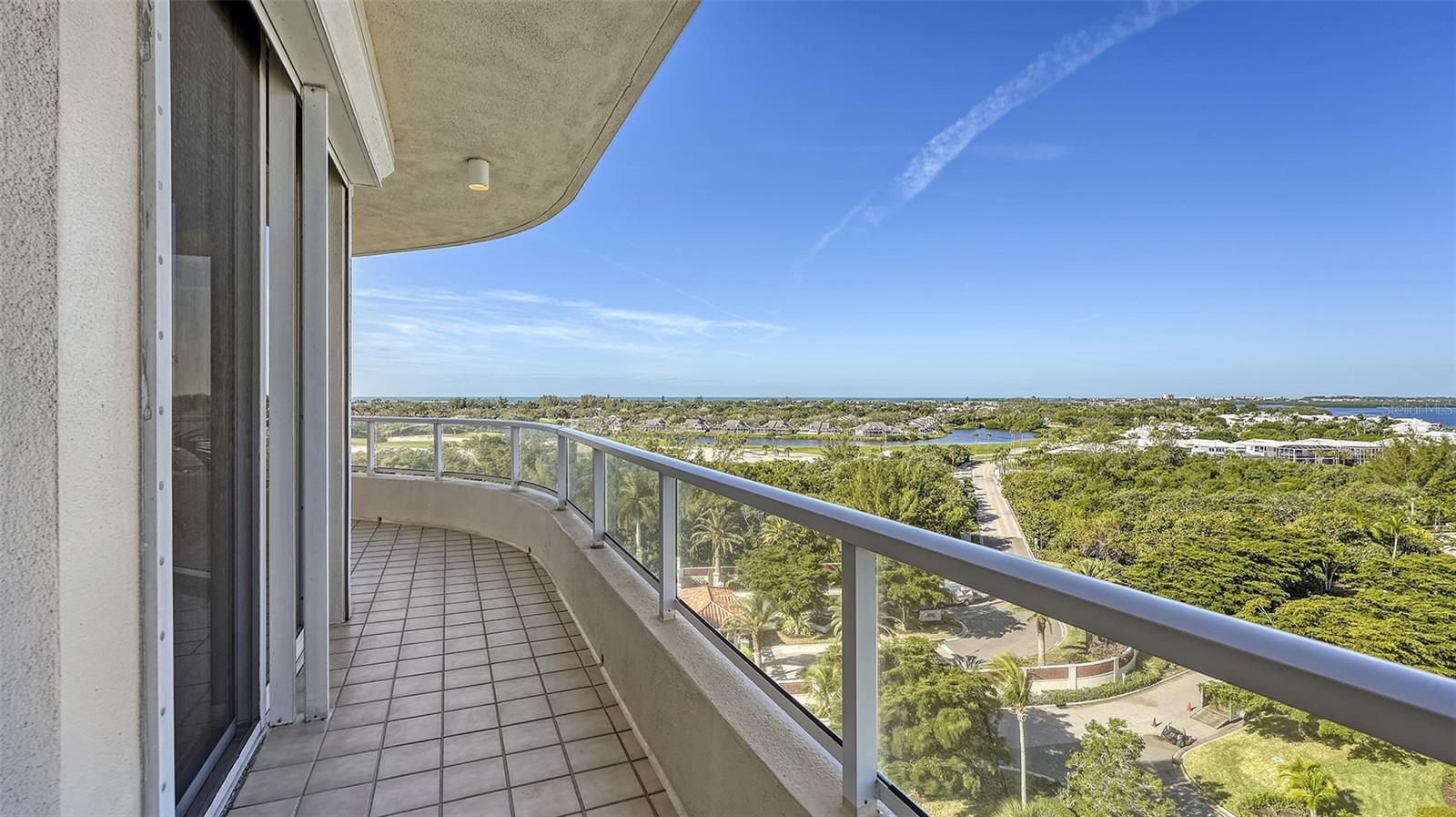 Image 42 of 75 For 3060 Grand Bay Boulevard 172