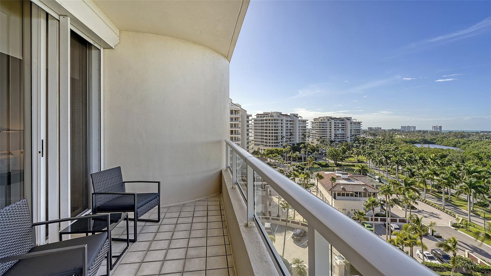 Image 45 of 75 For 3060 Grand Bay Boulevard 172