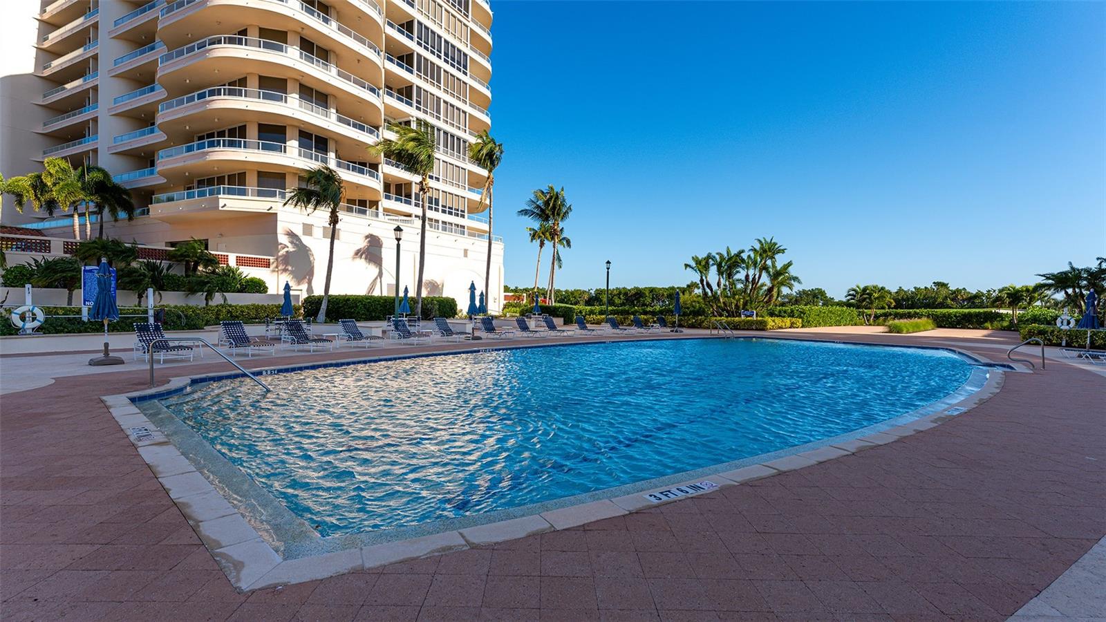 Image 56 of 75 For 3060 Grand Bay Boulevard 172