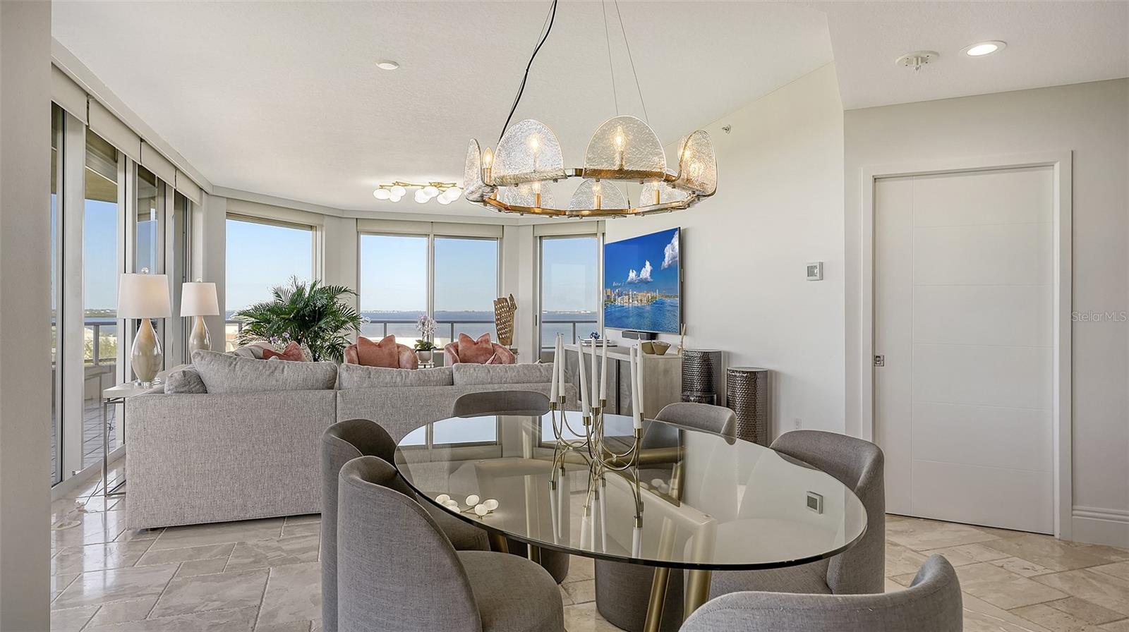 Image 7 of 75 For 3060 Grand Bay Boulevard 172