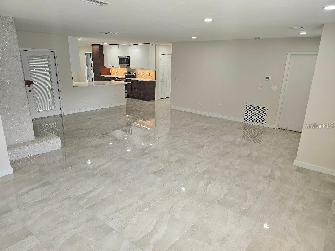 Image 11 of 22 For 1208 76th Street Nw