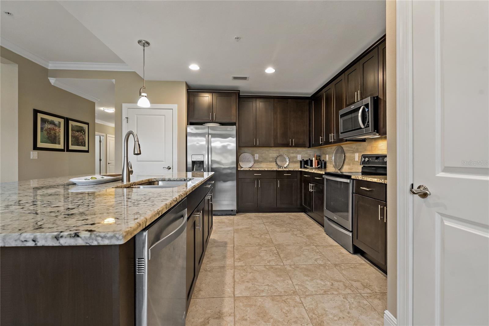 Image 12 of 64 For 23085 Banbury Way 103