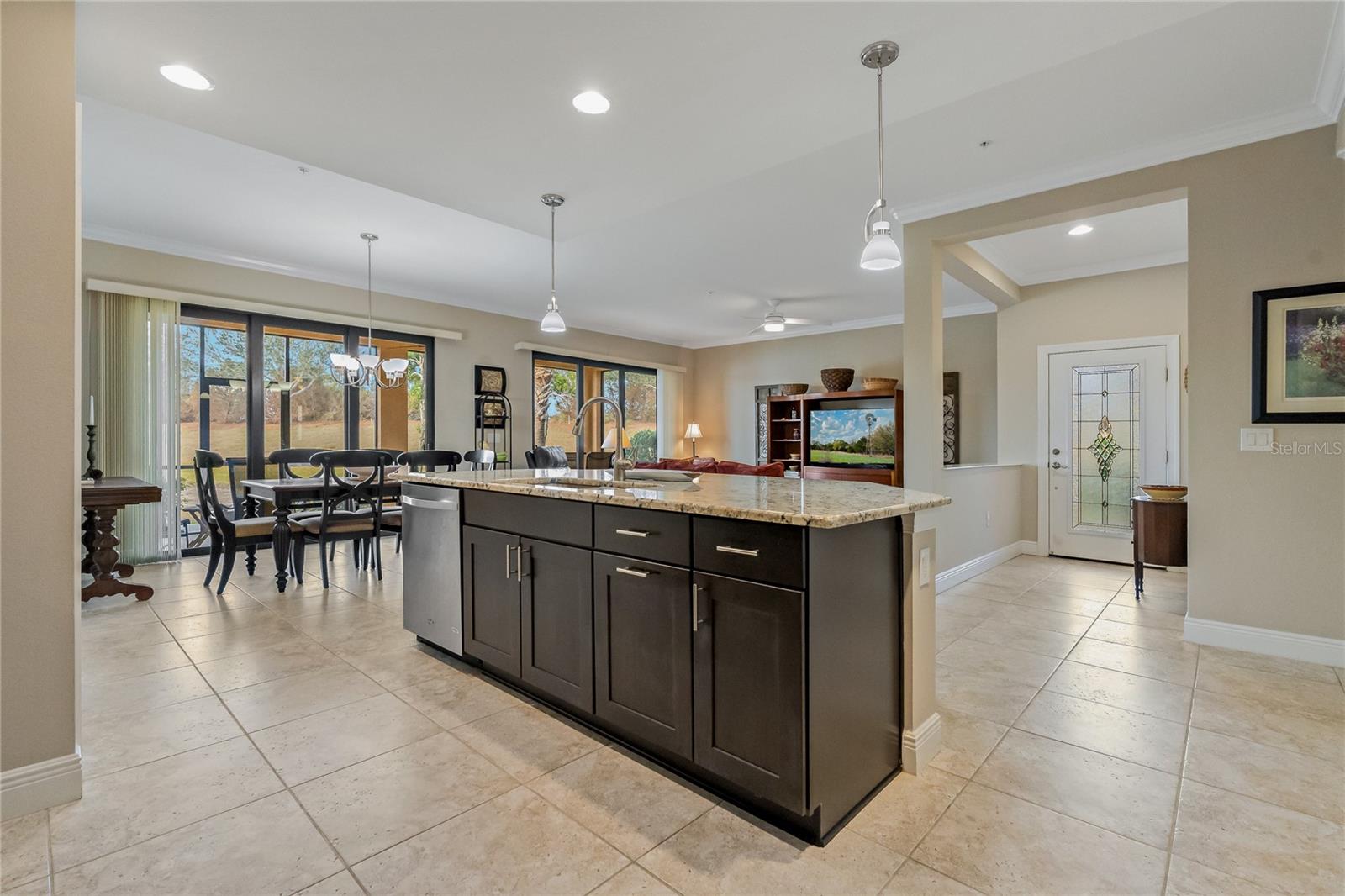 Image 9 of 64 For 23085 Banbury Way 103