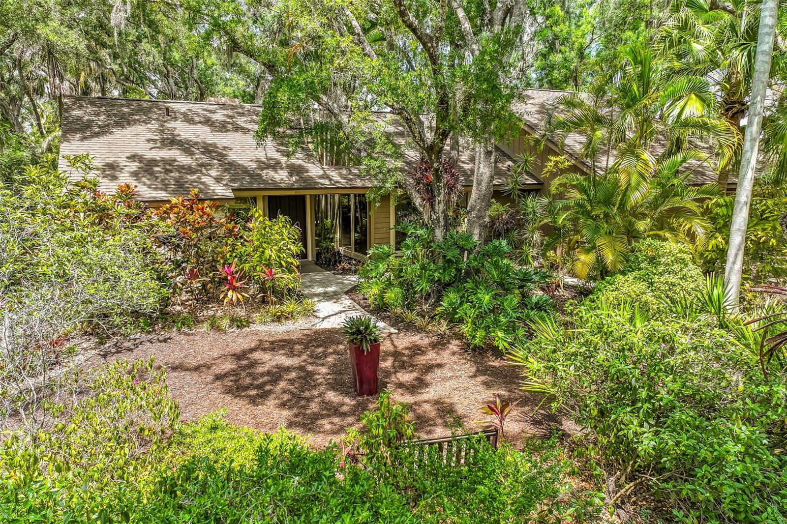 Image 30 of 34 For 4295 Woodview Drive