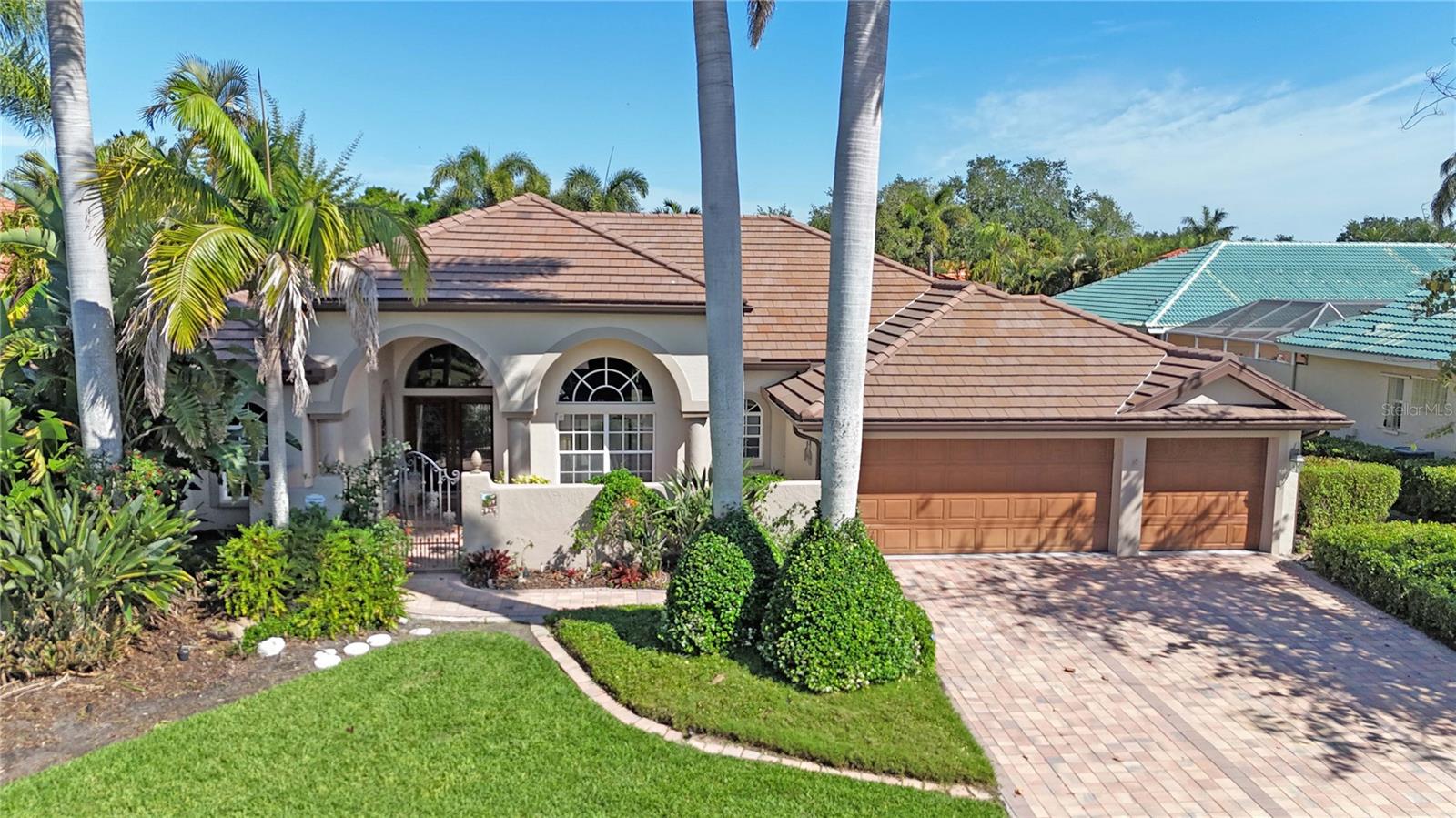 Details for 4813 Benchmark Court, SARASOTA, FL 34238