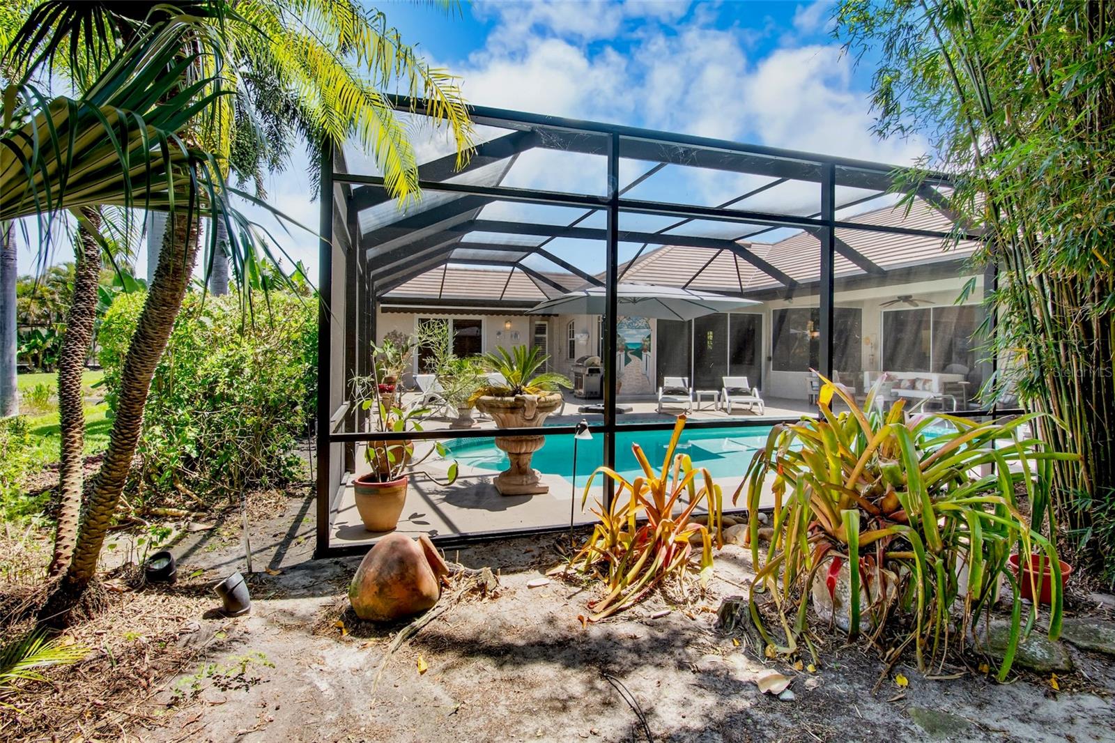 Image 41 of 55 For 4813 Benchmark Court