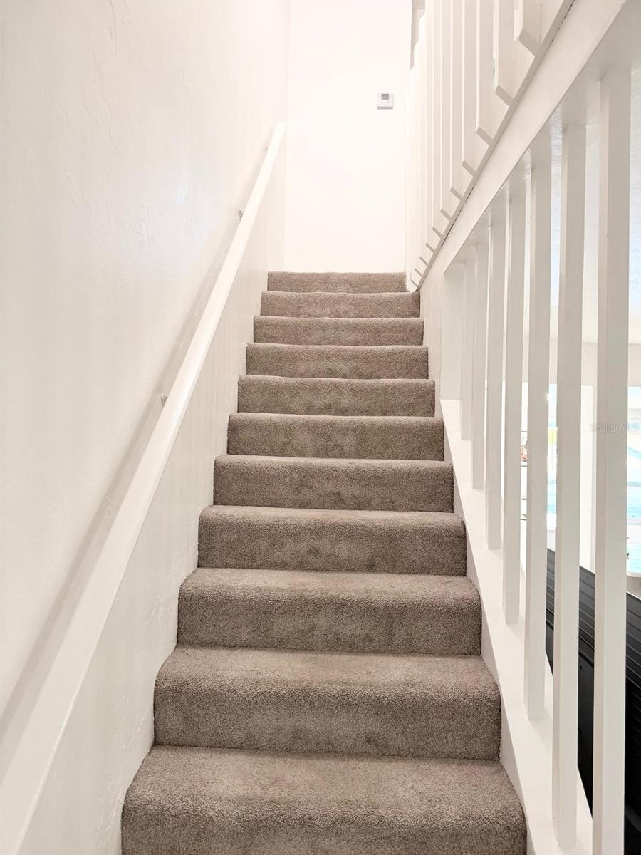 Image 14 of 33 For 16th Pl  