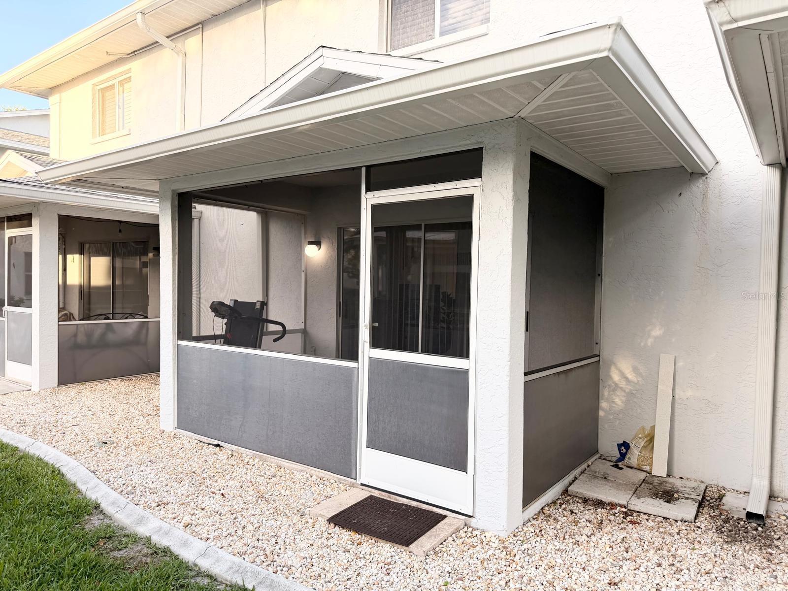 Image 29 of 33 For 16th Pl  