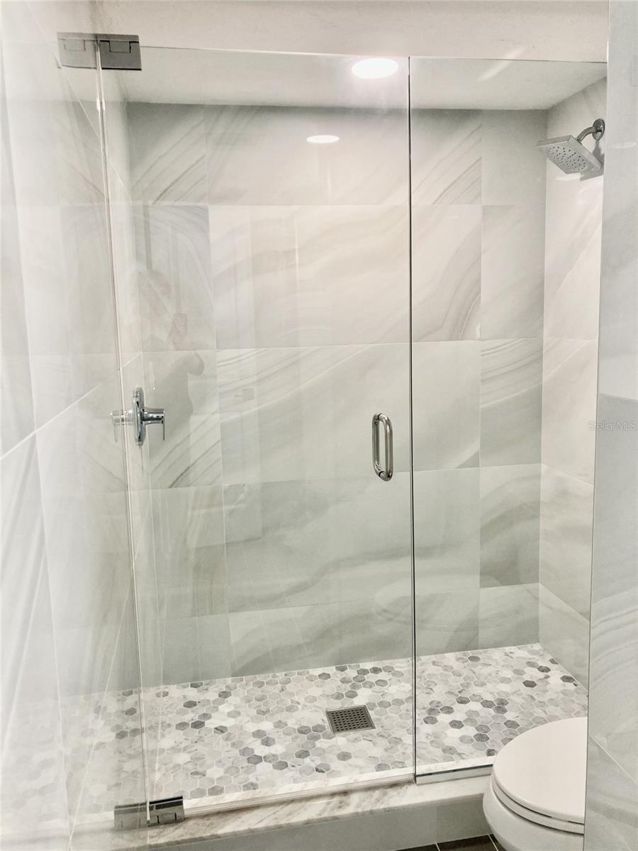 Image 16 of 20 For 6114 43rd Street W 103e