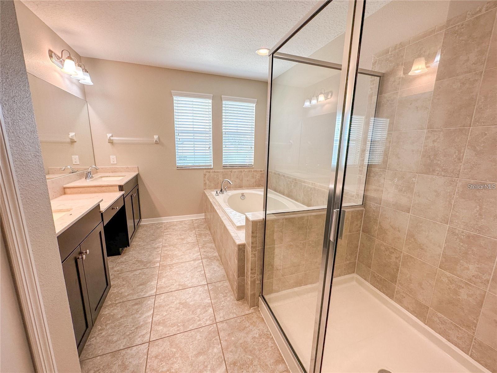 Image 13 of 25 For 8979 39th Street Circle E