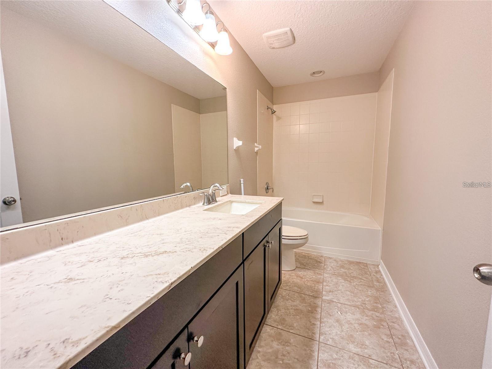 Image 18 of 25 For 8979 39th Street Circle E