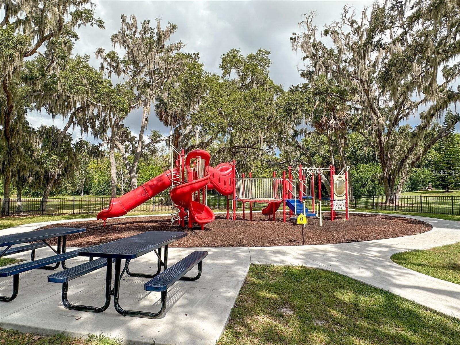 Image 23 of 25 For 8979 39th Street Circle E