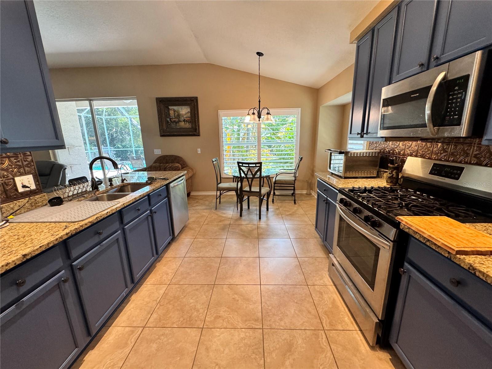 Image 10 of 33 For 6207 Tupelo Trail