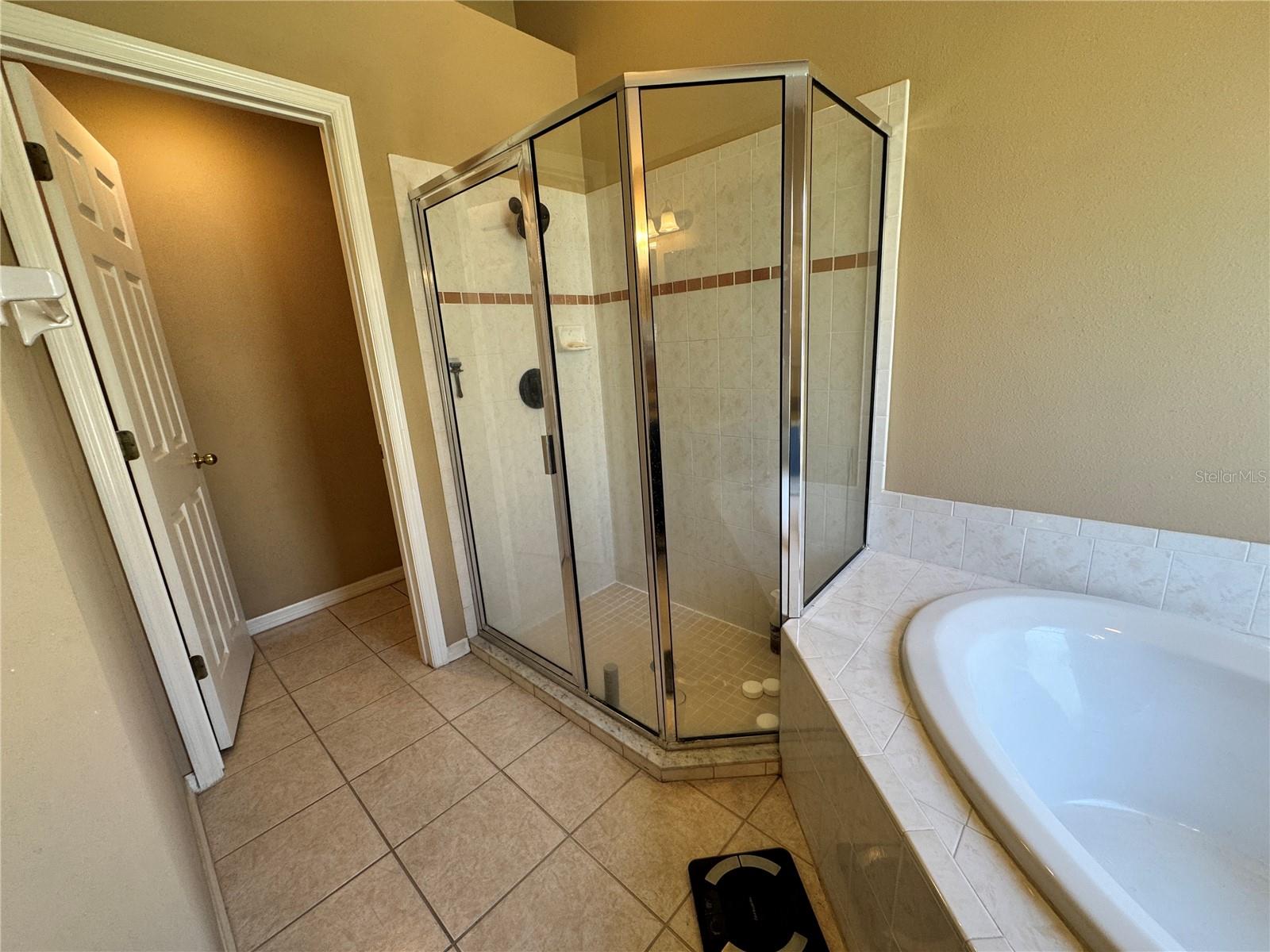 Image 28 of 33 For 6207 Tupelo Trail