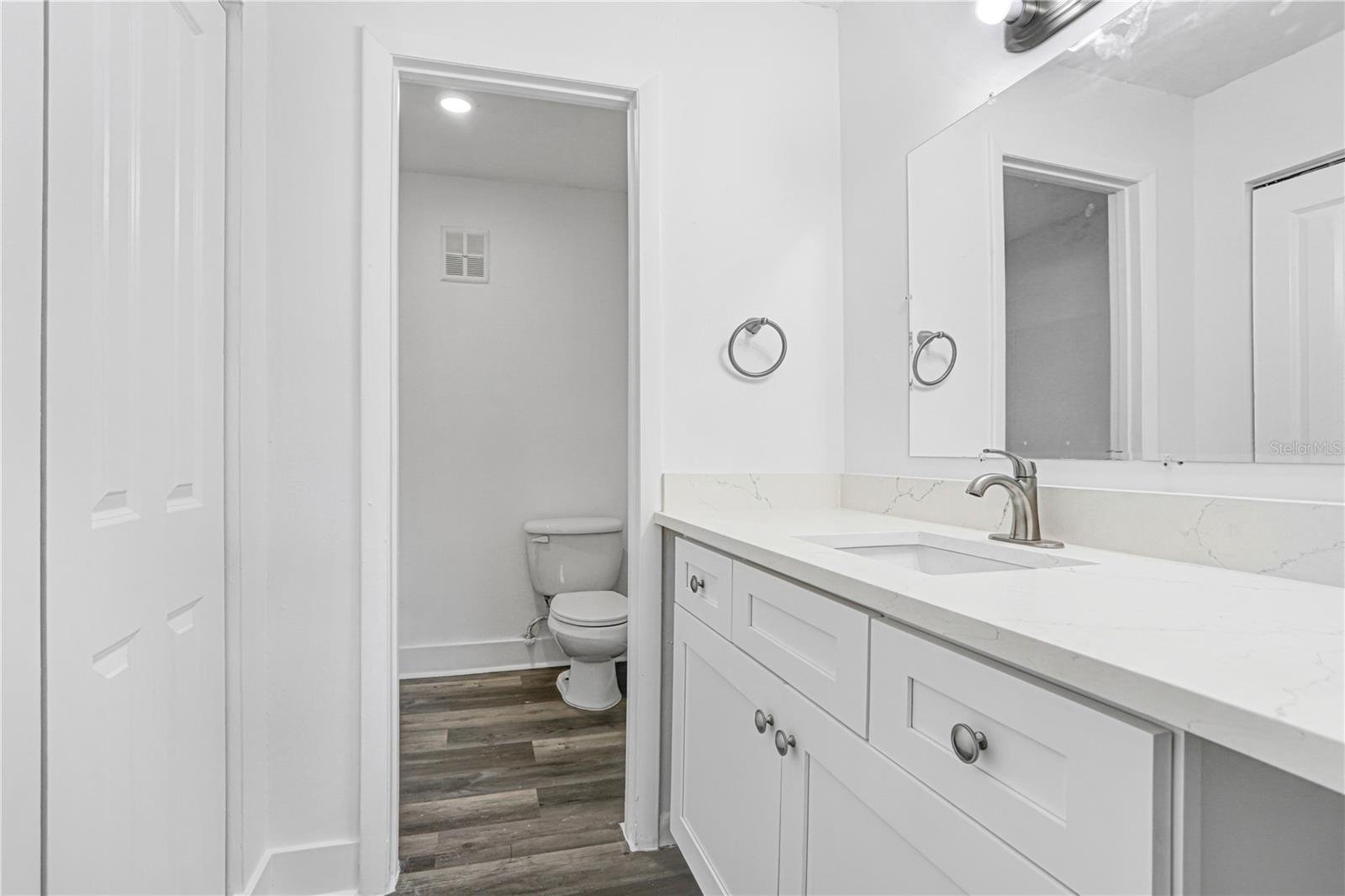 Image 11 of 29 For 5603 80th Street N 303
