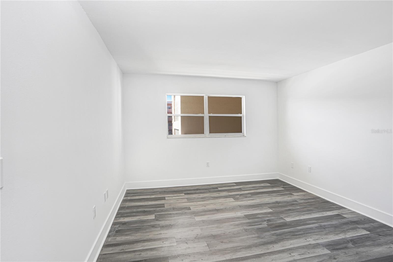 Image 13 of 29 For 5603 80th Street N 303