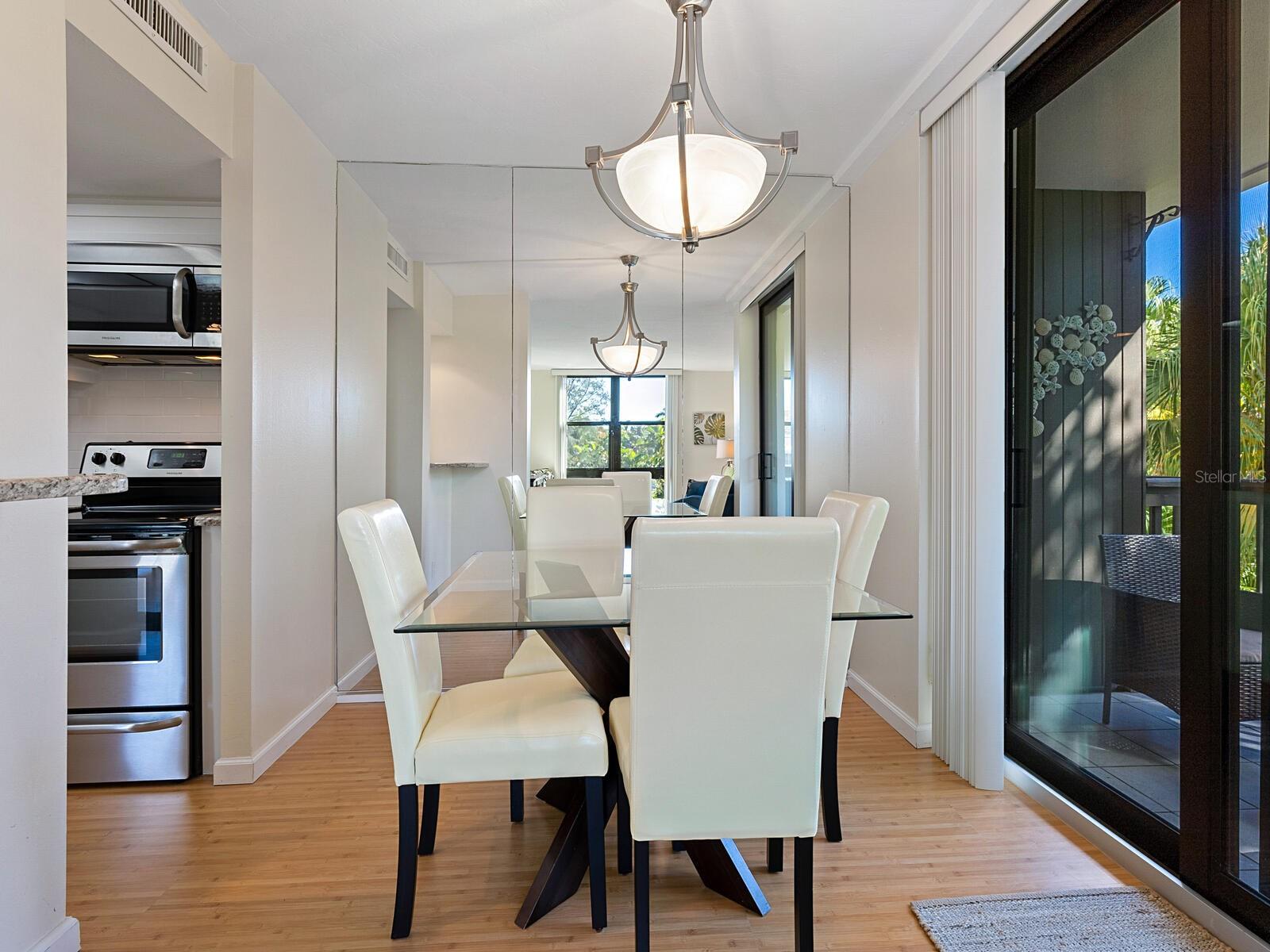 Image 11 of 51 For 22 Sandy Cove Road Apt 203