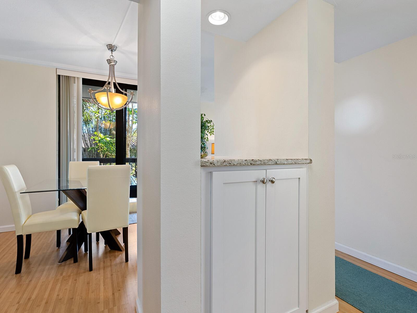 Image 17 of 51 For 22 Sandy Cove Road Apt 203