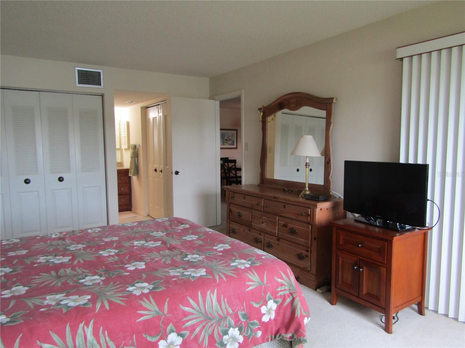 Image 18 of 21 For 5235 Willow Links  41