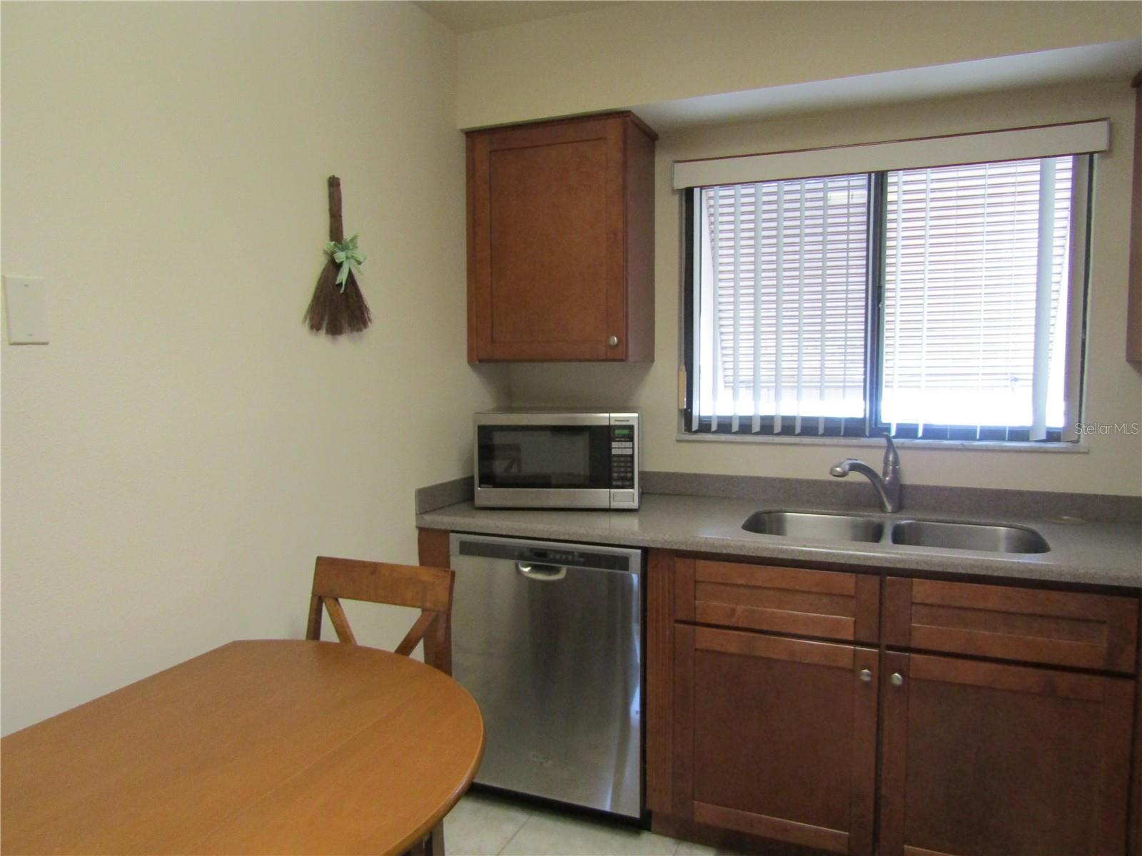 Image 4 of 21 For 5235 Willow Links  41