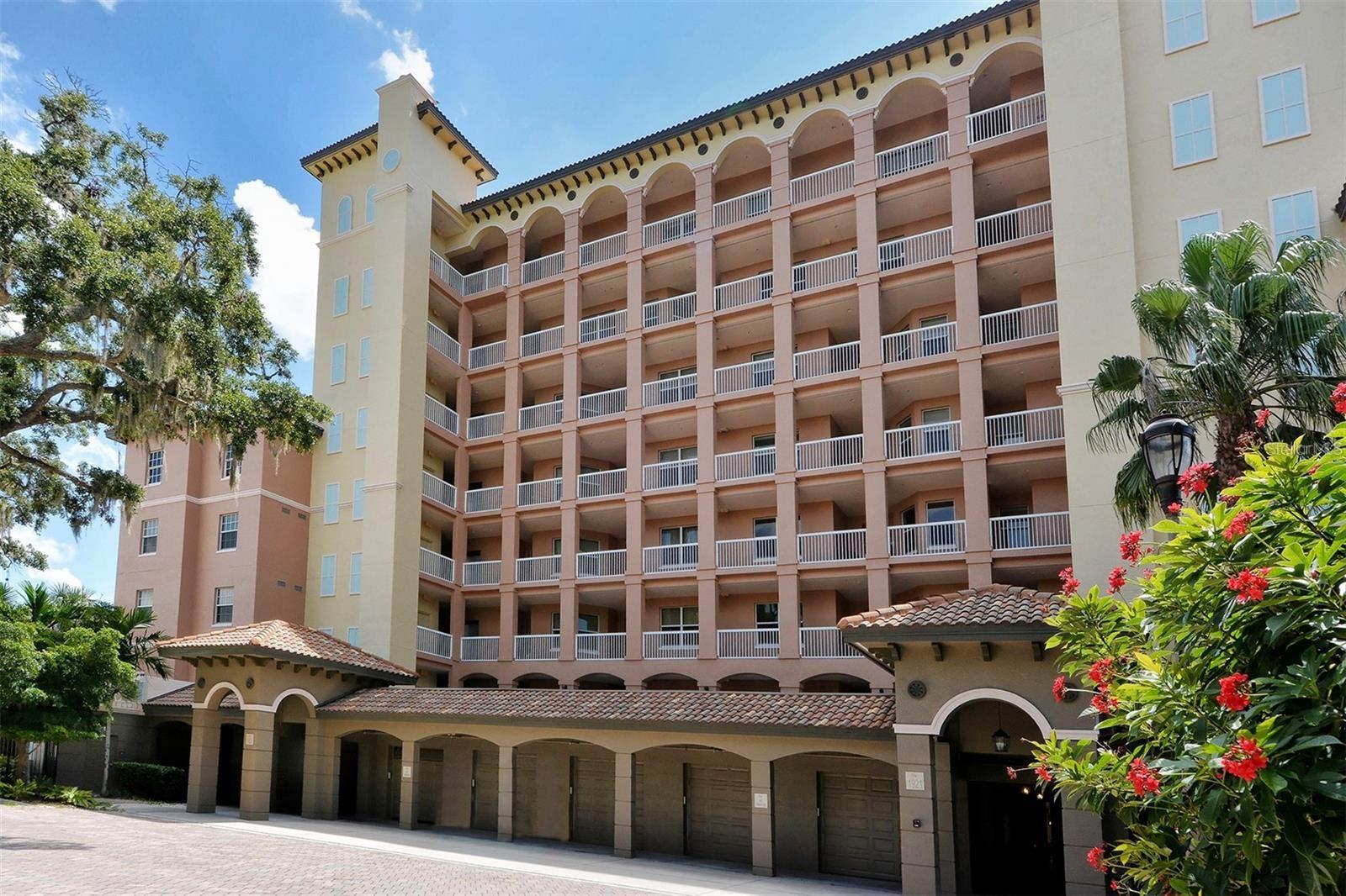 Image 2 of 38 For 1921 Monte Carlo Drive 302